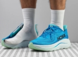 Đánh giá chi tiết Hoka Clifton 10: Trải nghiệm êm ái nhưng thiếu đột phá