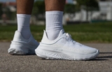 Đánh Giá Chi Tiết Under Armour SlipSpeed Mega – Giày Tập Luyện Đa Năng Với Thiết Kế 2 Trong 1