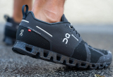 On Cloud 5 Waterproof – Giày Chống Nước Siêu Nhẹ, Đẹp Và Bền Cho Mùa Mưa